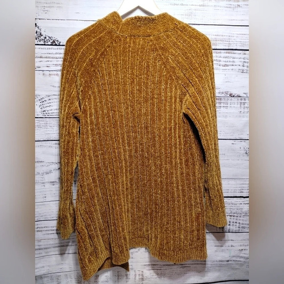 Natural Reflections Cozy Gold Cardigan size Large Soft Fuzzy - Picture 3 of 7